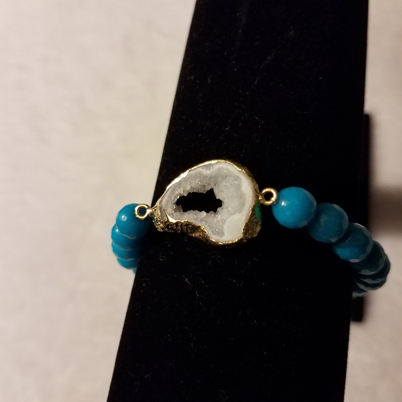 Agate Stretch Bracelet quartz charm - Picture 4 of 6